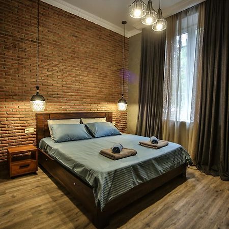 Classy Apartments Central Tbilisi ภายนอก รูปภาพ