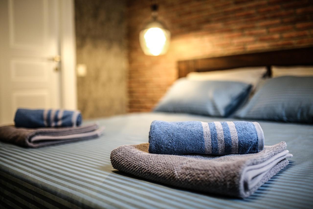 Classy Apartments Central Tbilisi ภายนอก รูปภาพ