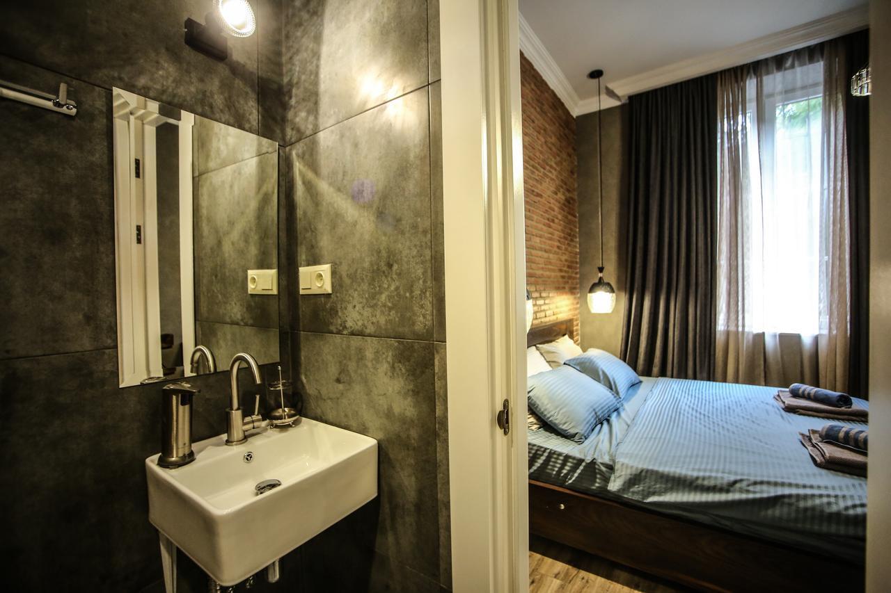 Classy Apartments Central Tbilisi ภายนอก รูปภาพ